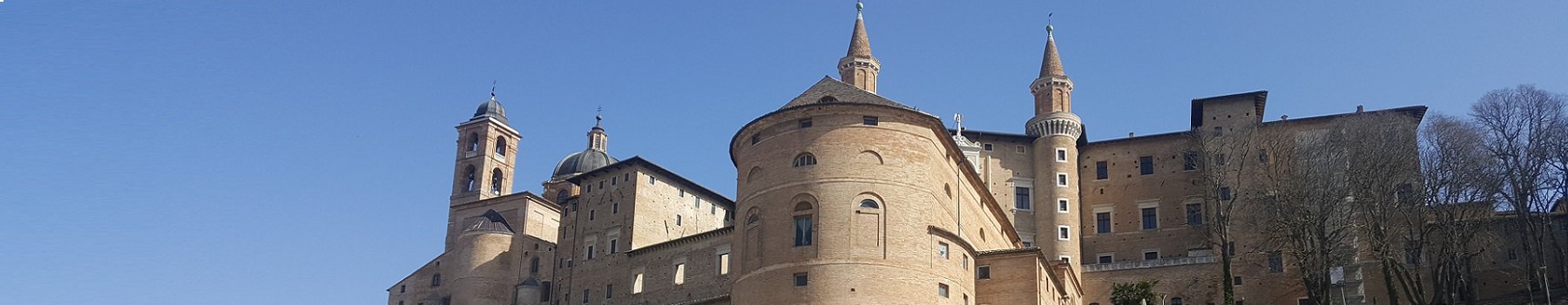 Raggiungere Urbino in Autobus da Rimini e dintorni, Riccione, Cattolica e Cesenatico